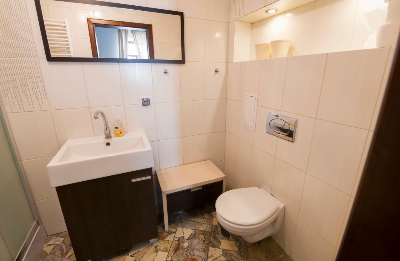 Apartamenty Na Warszawskiej 谢拉兹 外观 照片
